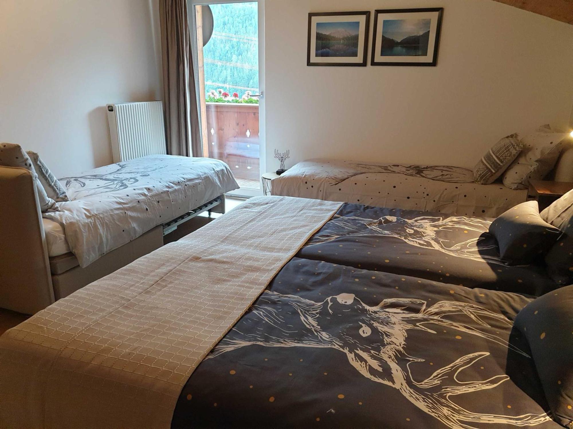 Haus Anna Ein Haus Mit Herz Fliess Room photo